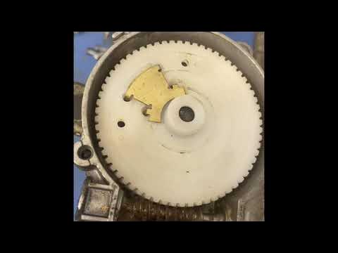 Как снять шестерню моторчика стеклоочистителя бмв е60