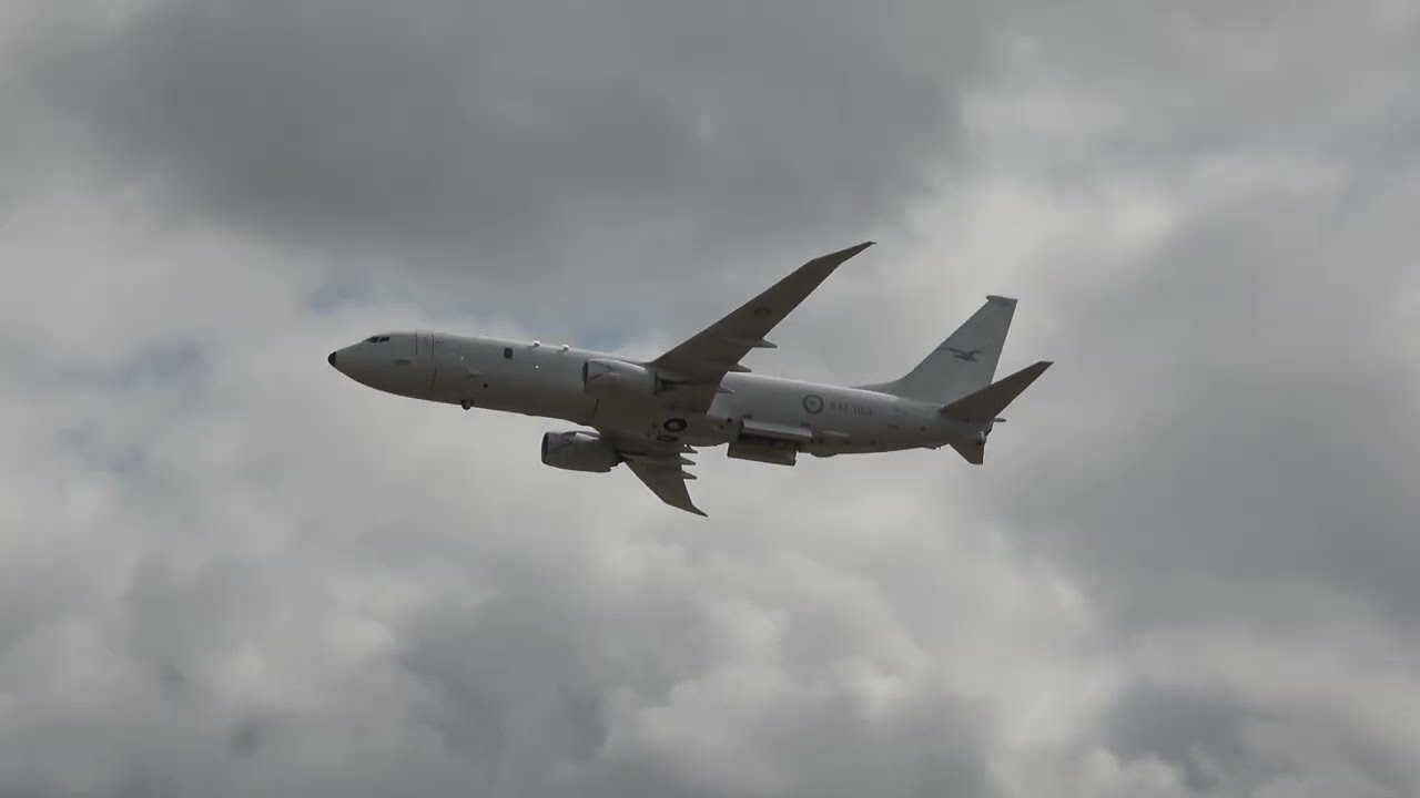 737.800 POSIDEN FLYBY AT AVALON AIR SHOW YMAV🦘🛫🛫🛫🛫🛫🛫