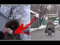 Поступок бездомной шокировал парня: Дал ей 5000 рублей и проследил за действиями