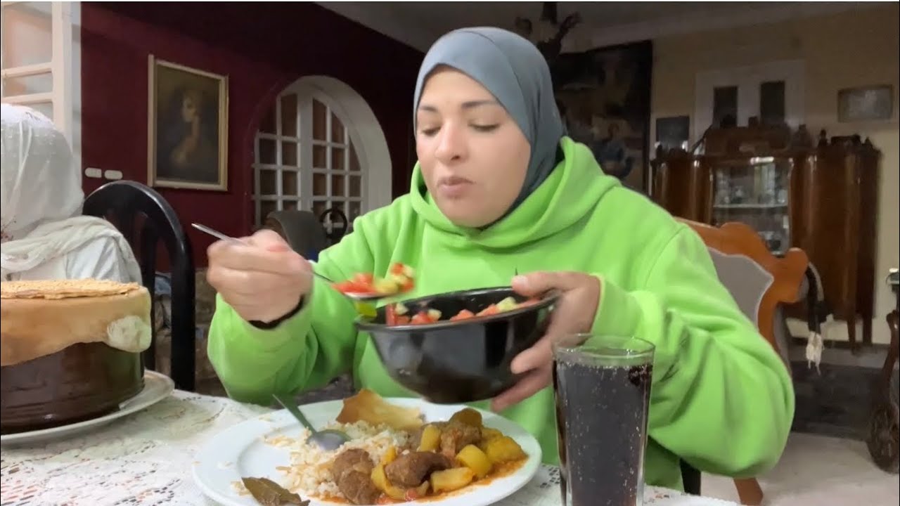 مرات أخويا فاجأتني باكله أول مره أكلها 🍯🍗🫕