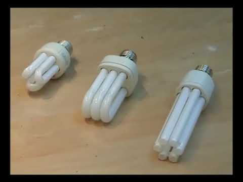 Βίντεο: Πόσα lumen είναι ένας λαμπτήρας πυρακτώσεως 15 watt;