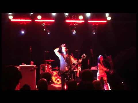 Wayne Static (and Tera Wray) - I'm With Stupid [HQ AUDIO] - Jan 31, 2012 - Baton Rouge, LA