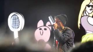 Faccio brutto | Fedez live @ Modena