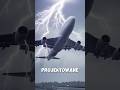 🔥 Silniki mogą działać nawet po uderzeniu pioruna #lotnictwo #fakty #aviation #ciekawostki