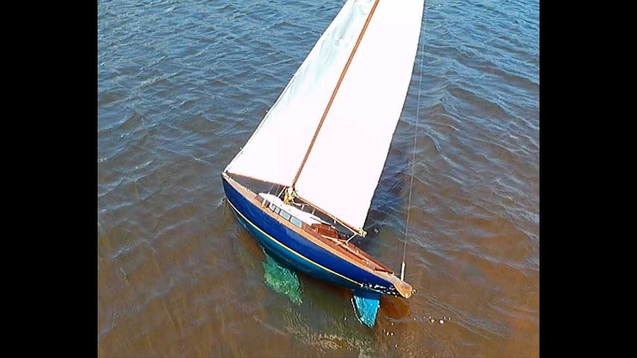 RC VINTAGE1978 GRAUPNER  OPTIMIST YACHT, NEW WINCH TEST