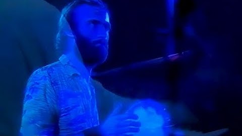 GENESIS - Turn it on again (live in London, 06/05/1980)
