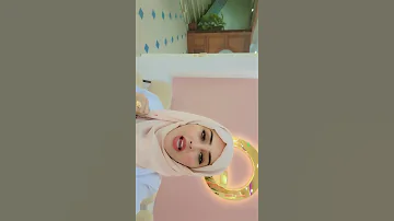 الممثلة الجميلة اشواق علي الشيخة رشة في زيارة لمركز كوينز للتجميل 