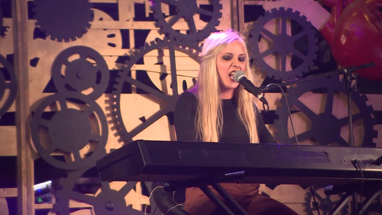 ROAD 15 - Zsák a foltját (live in Barba Negra Track - 2019)