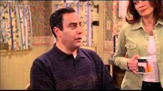 Everybody Loves Raymond - HE'S LYING