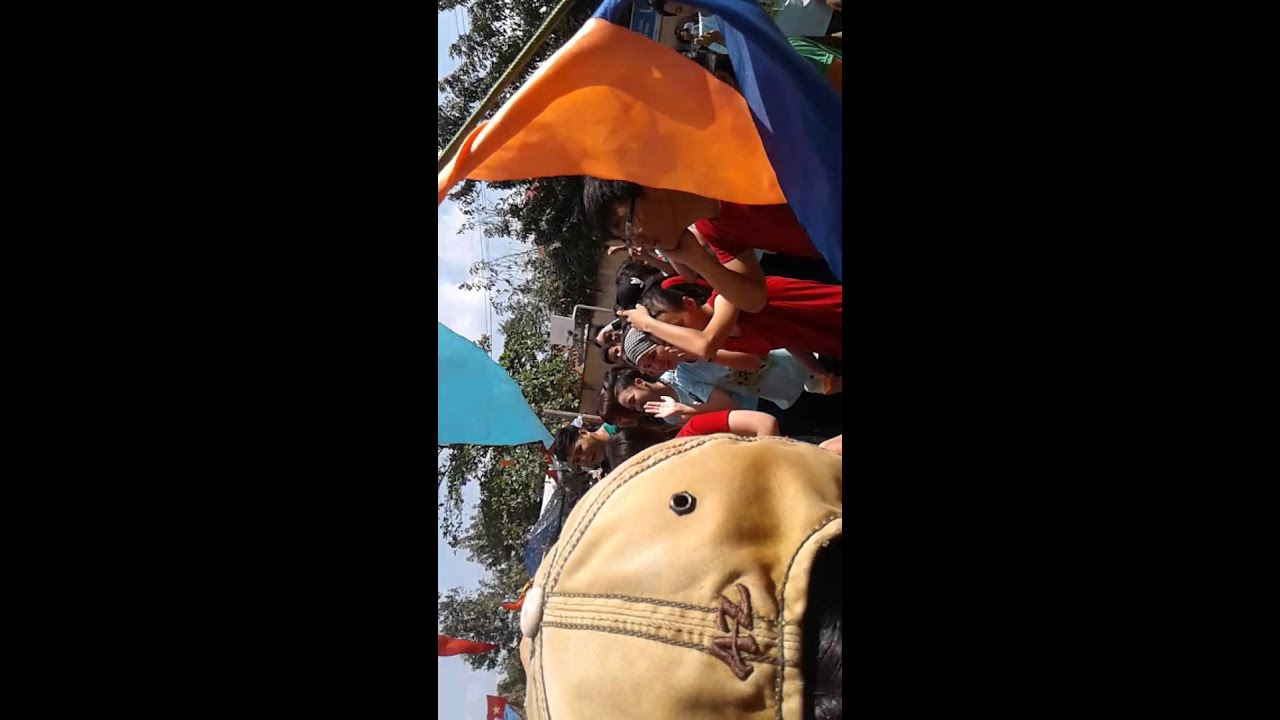 Hoi trai DBk 2016-Hay hat len