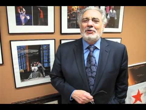 Placido Domingo Congratulates Milt Okun on his boo...