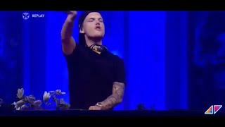 Avicii & David Guetta - Lovers On The  Sun (Live at Tomorrowland 2015 )