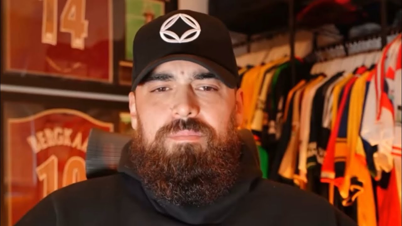 Turkish reacts to Nico Williams looking for house in London