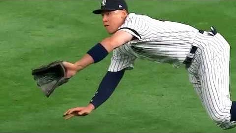 Aaron Judge makes a superb diving catch