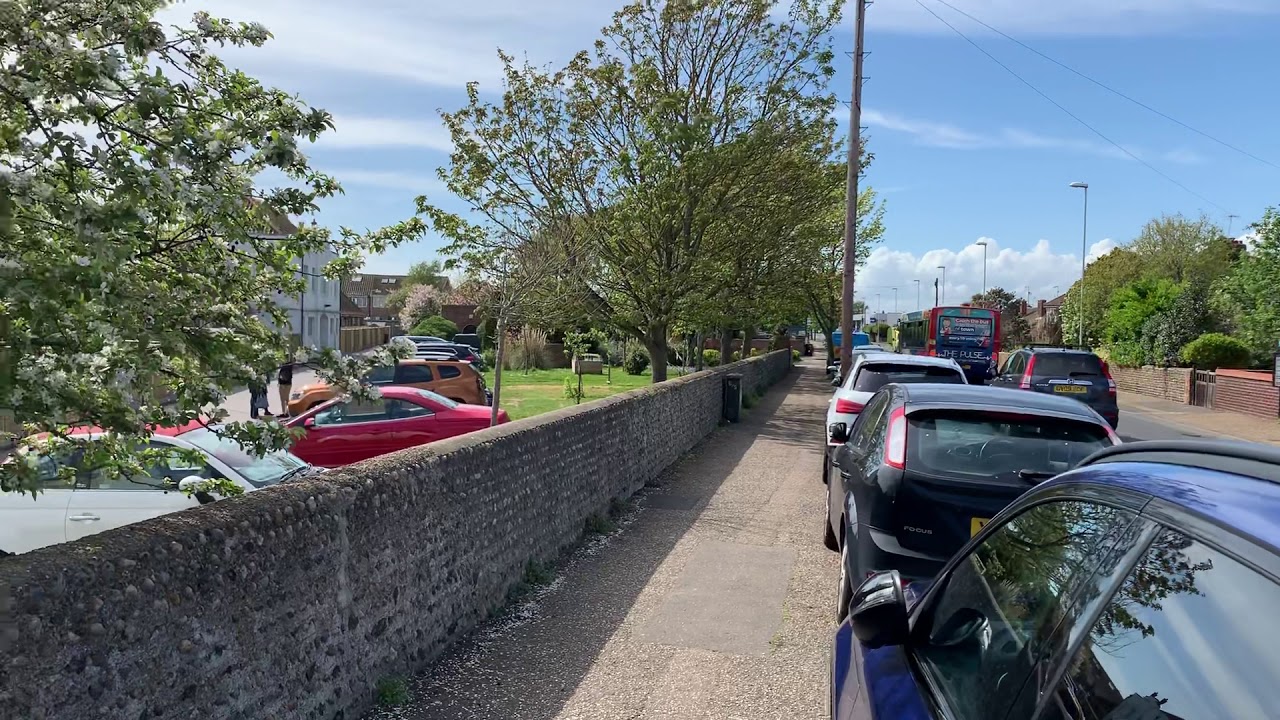 Stagecoach Bus Route Pulse Arriving Into Brougham Road Bus stop YouTube