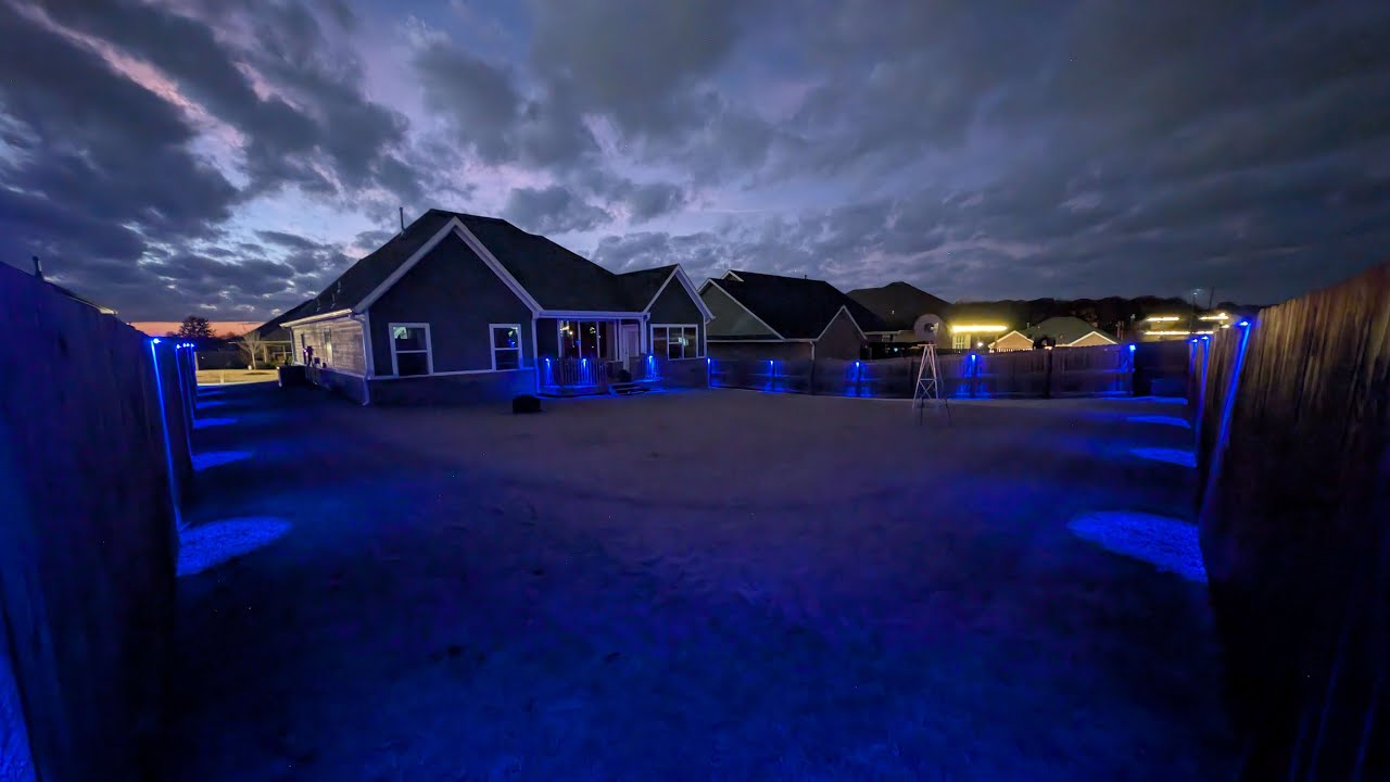 JOFIOS - Solar Fence Lights - 50 Lumens - RGB