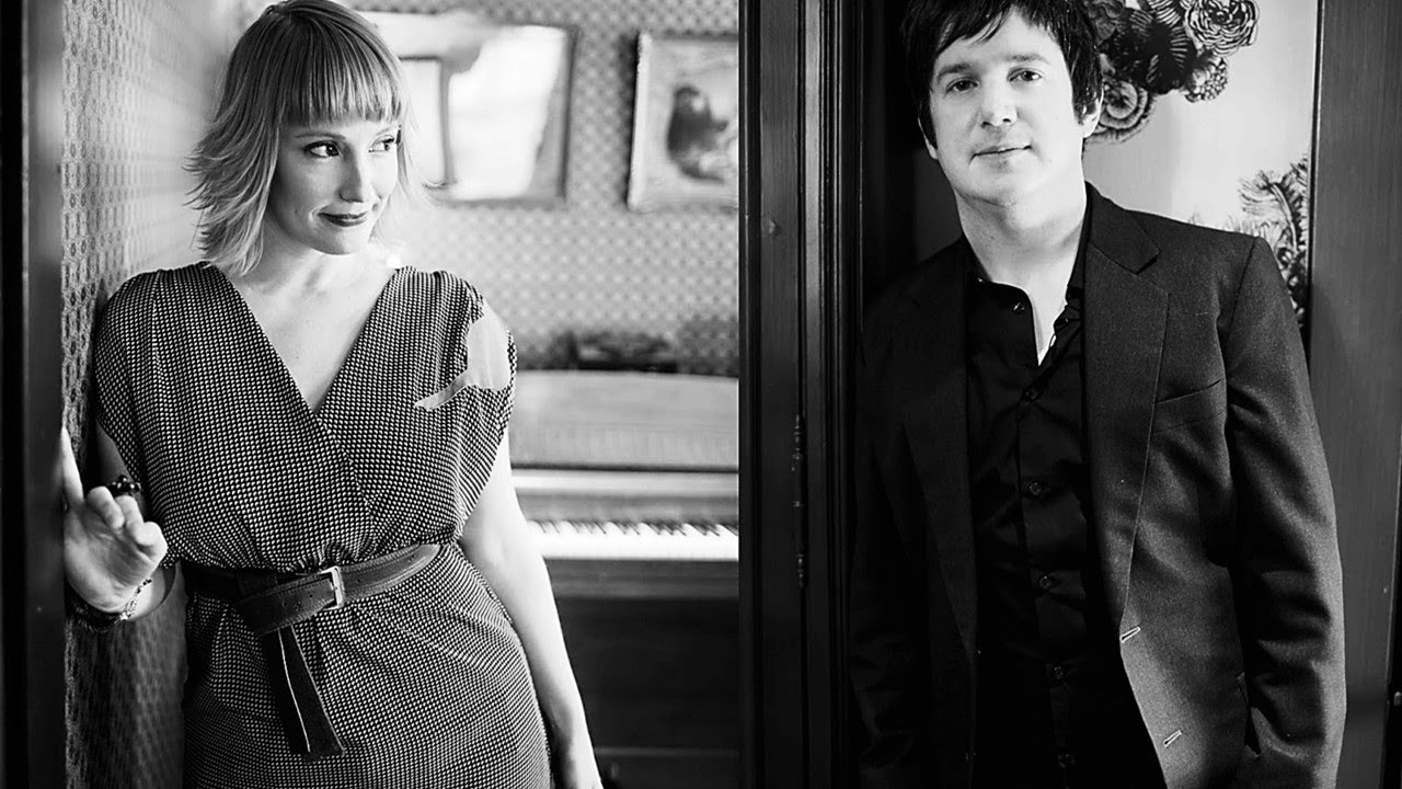 Sixpence None the Richer ~ Kiss Me (1997) - YouTube