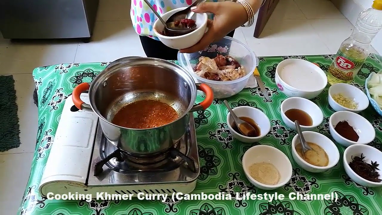 khmer Curry Chicken , How to cook khmer curry traditional Cambodia Food for family YouTube