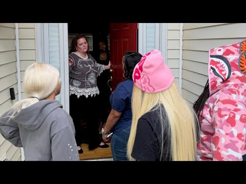 Hope’s Mom shows up to Bethany’s house and confronts her for calling her twins thieves!
