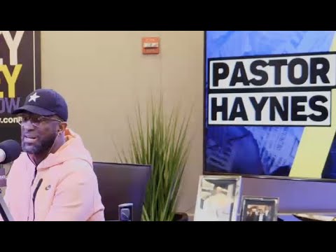 Praise Break: “When You Are Under Attack, God’s Got Your Back”