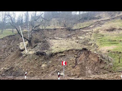 მეწყერსაშიში ხულო | გარესამყაროს მოწყვეტილი სოფლები და ევაკუირებული ოჯახები