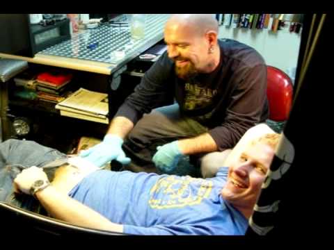 Scott Does Tattoos Christmas Promotion