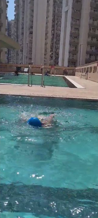 Anak muda india belajar Berenang #shorts #swimming #belajarberenang #beginners #anakberenang