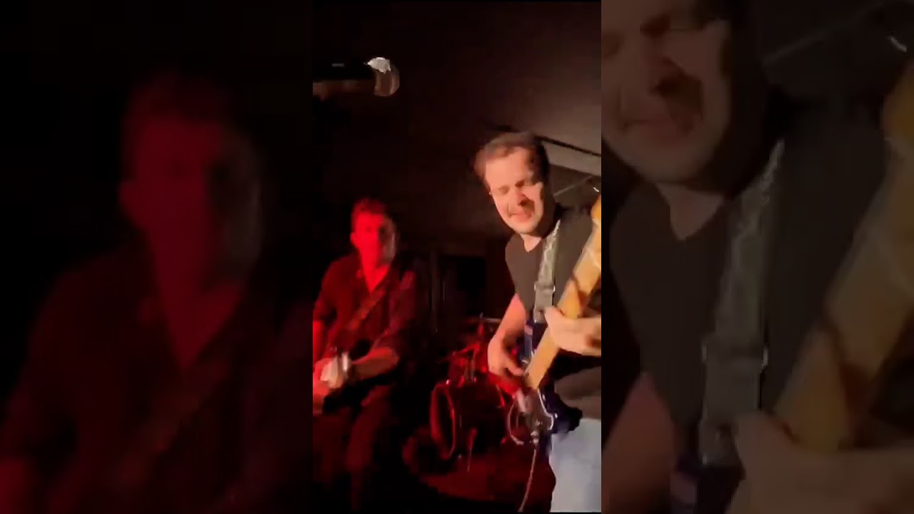 Muse - Knight Of Cydonia - SOAKED Cover #livemusic #guitar #music #rock #live #muse #liveband adlı videoyu YouTube'da izle Muse - Knight Of Cydonia - SOAKED Cover #livemusic #guitar #music #rock #live #muse #liveband adlı videoyu YouTube'da izle