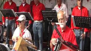 De Beurtskippers Surhuisterveen Shantyfestival Leeuwarder Binnenstad 11 Sept 2010 Brook Report