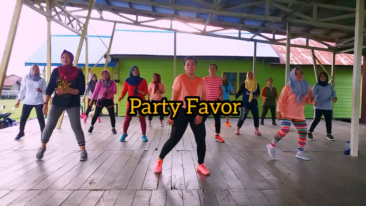 Wiggle Wop Party favor ft Keno Workout 🔥🔥 YouTube