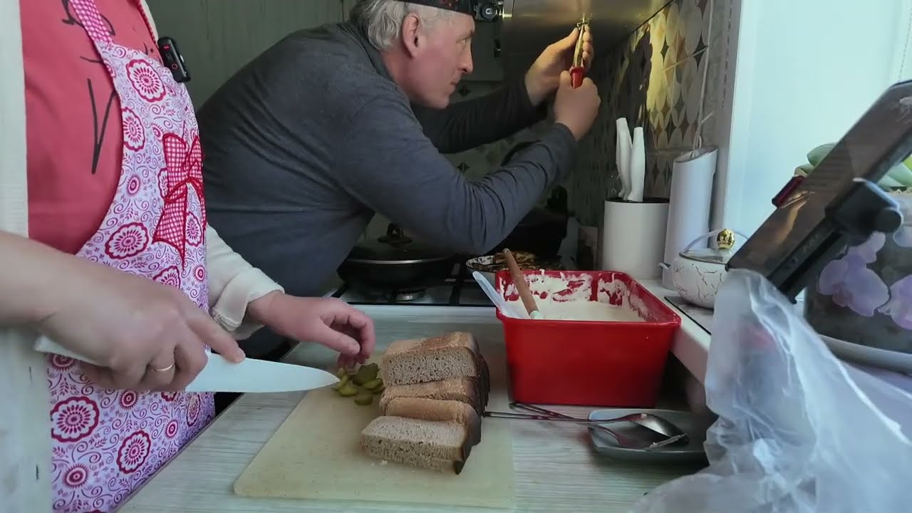 Да будет свет! Я рада, муж порадовал! 