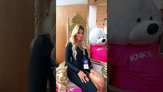 Every Queen needs her throne 👑