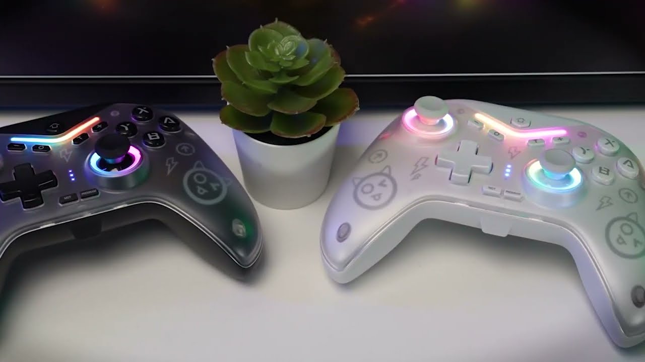 Triple Connection Gamepad With Hall Effect and Removable Cover | Cronus GPX900