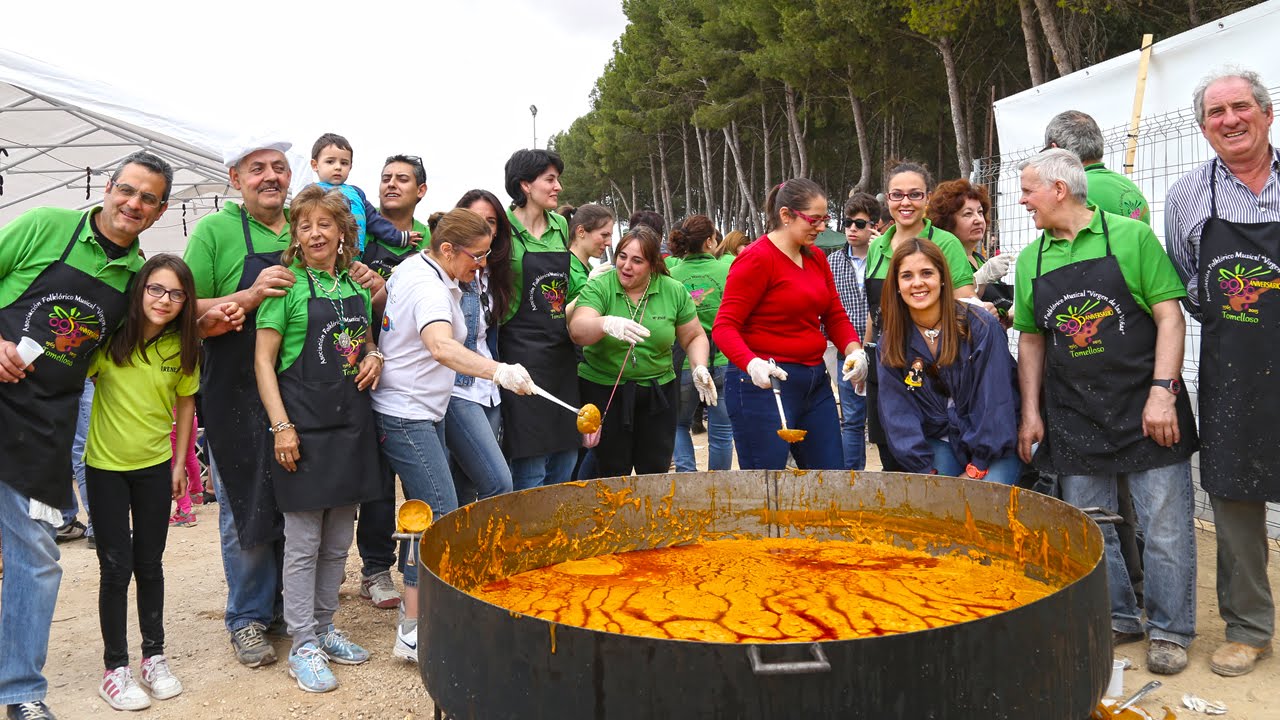 Gachas para 2000 personas - Romería de Tomelloso 2015 - Completo