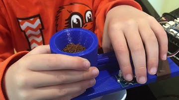 Robots — Fish Feeder first prototype