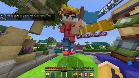 Playing capture the flag in minecraft HIVE #minecraft