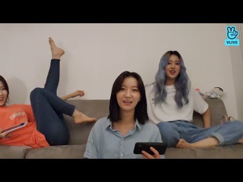 Oh My Girl Asian Idol Group #1 (Feet, Soles & Toes - Arin & Mimi)