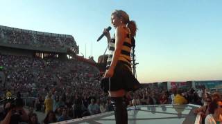 The Band Perry -  Jones Beach, NY-   "I'm A Keeper" 5/31/2013