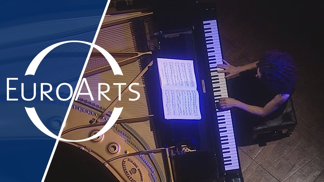 Joanna McGregor: Bach - Prelude & Fugue No. 19 in A major BWV 864 | WTC Book I