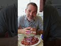 Probando￼ la machaca de marlin del restaurante El Delfín en Manzanillo ￼