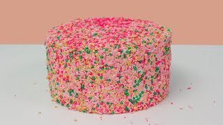 How to Cover a Cake with Sprinkles