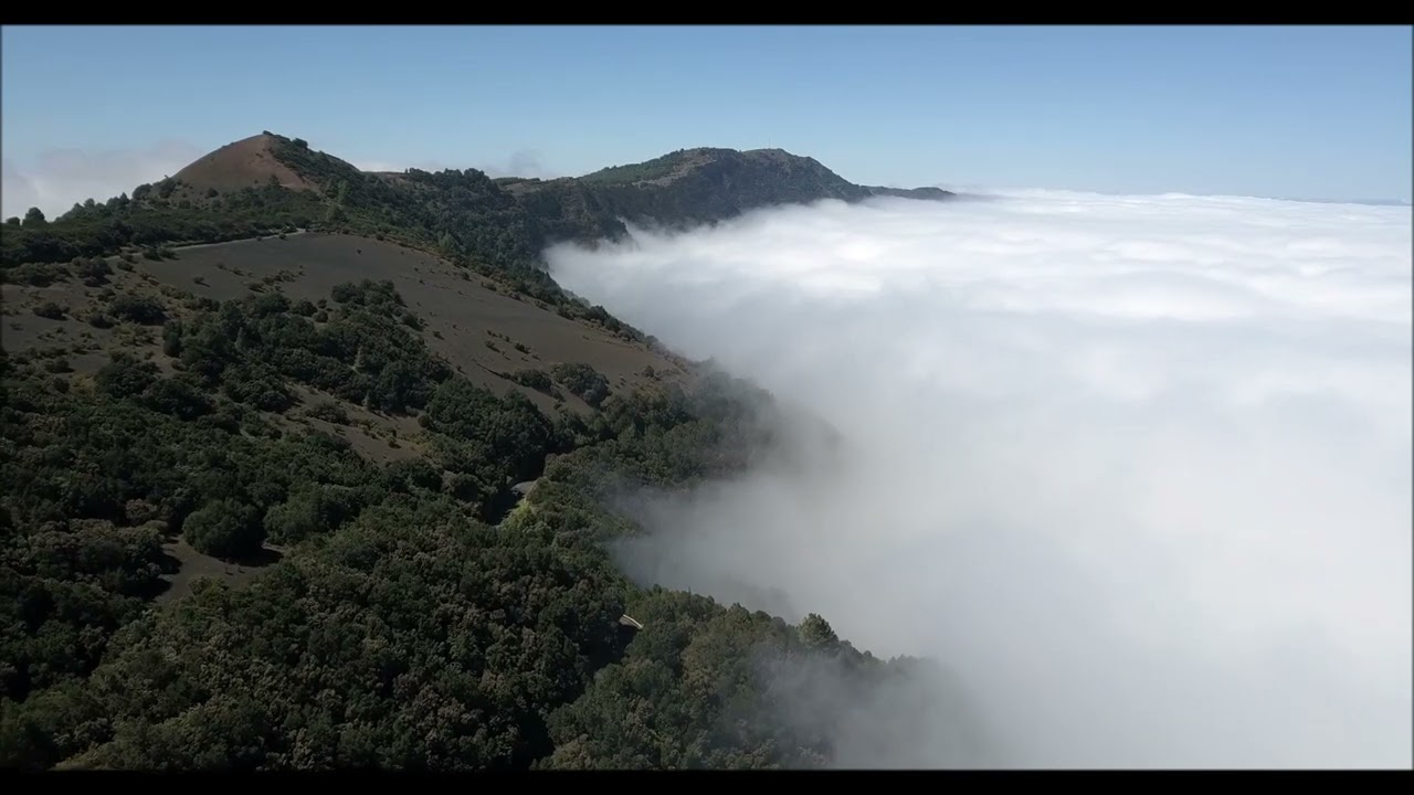 CANARY ISLANDS: El Hierro cloud flight
