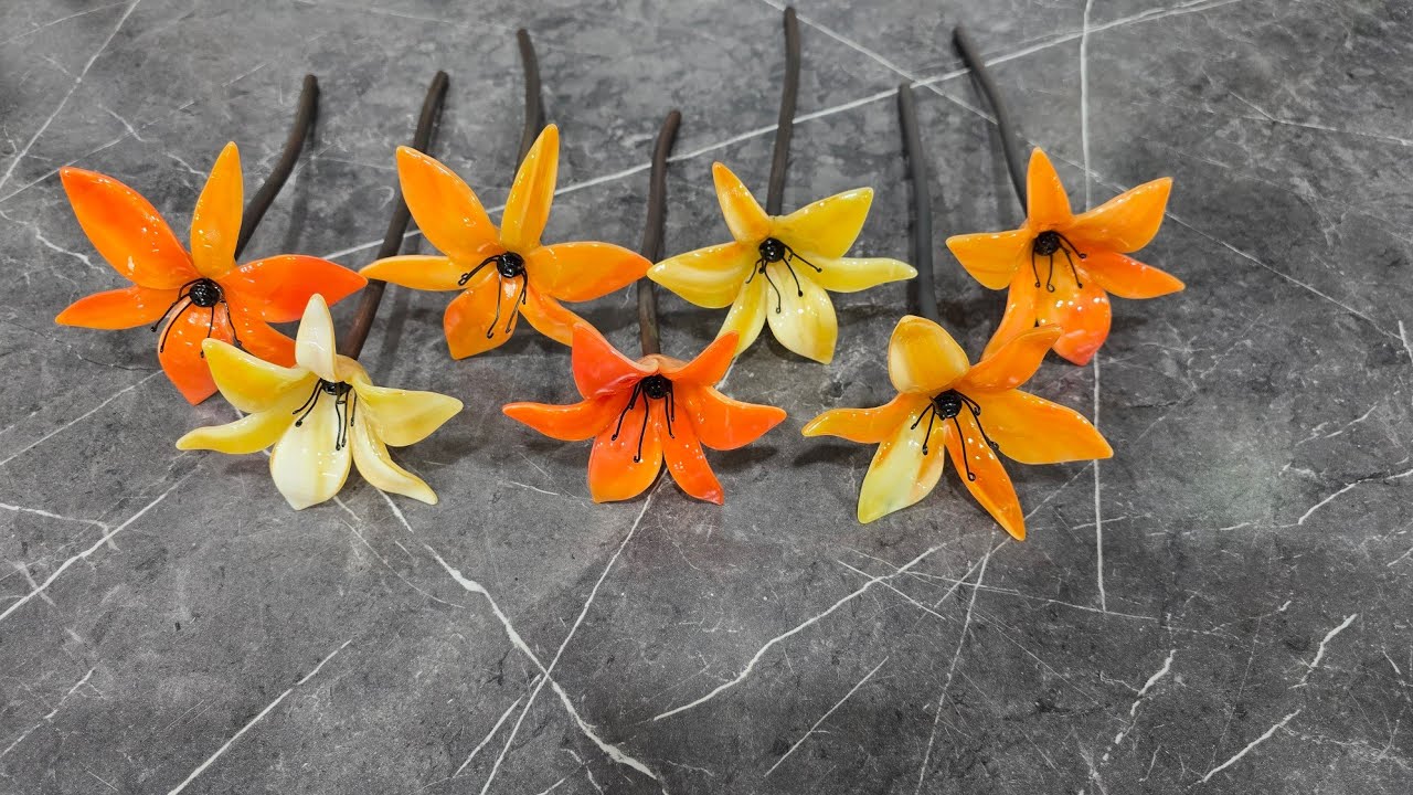 Цветы из плавленого стекла