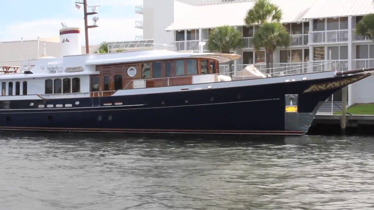 sycara iv yacht