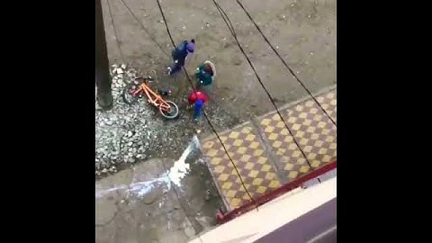 Лови аптечку 😂