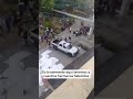 Dios con nosotros quien contra el padre cúbrenos con tu manto que descanse en paz cada uno de ellos