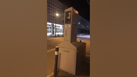 Un jeune homme Flashé pour excès de vitesse en courant devant un radar (Suisse)
