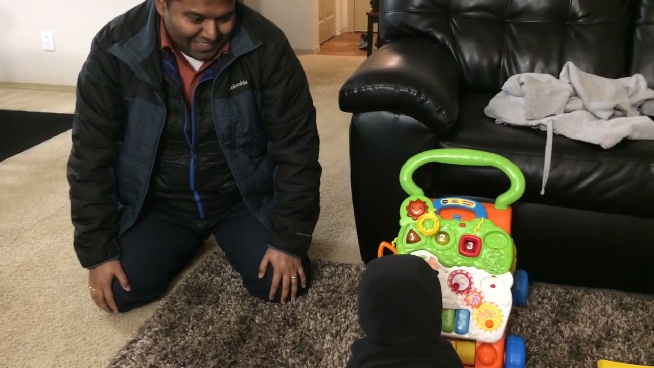 Jan 5,2018 Koko use to greet Daddy after office return