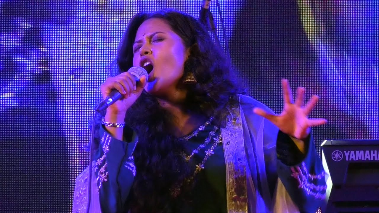 Helay Helay Helay Din Boye Jay || হেলায় হেলায় দিন বয়ে যায় || Band ...