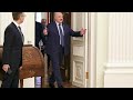 Лукашенко требует роли на переговорах